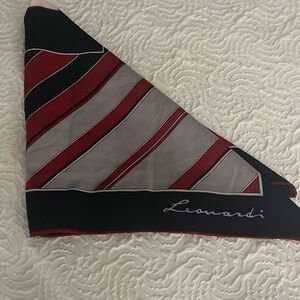 Leonardi Scarf